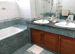 Bedok Park (D16), Terrace #460235701